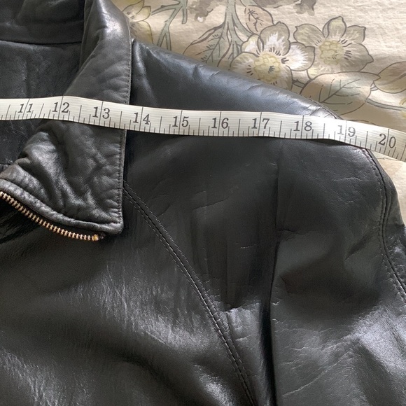 Large black leather coat - Picture 3 of 7